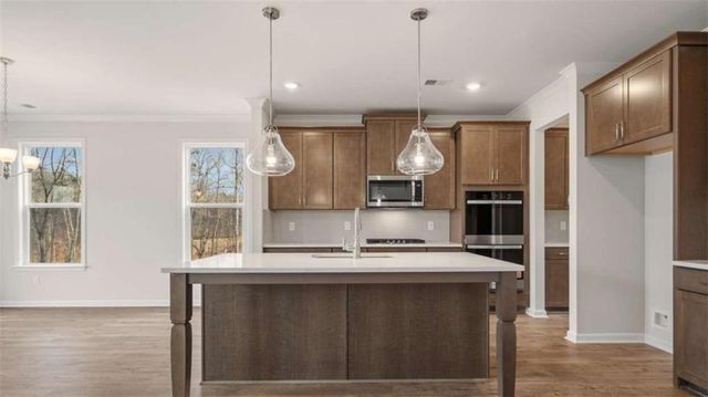 494 Beachview Road, Hampton, GA 30228