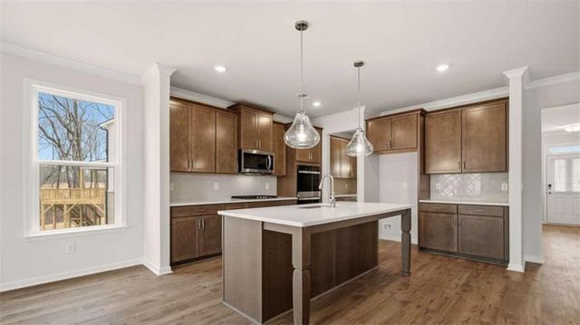 494 Beachview Road, Hampton, GA 30228