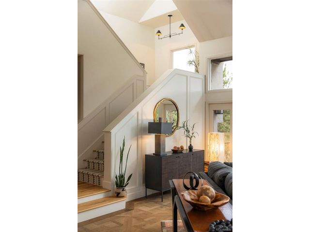 22184 Forest Hills Dr, Golden, CO 80401