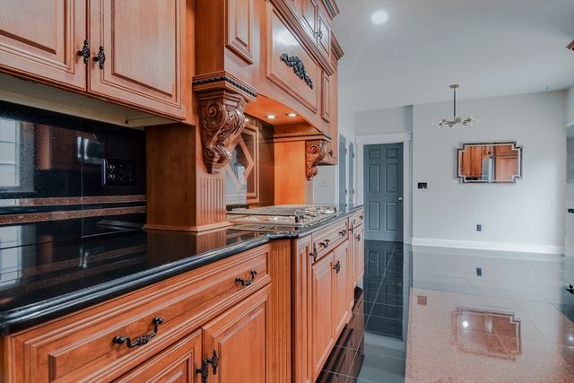 106 Danforth St, Framingham, MA 01701