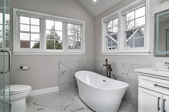 106 Danforth St, Framingham, MA 01701