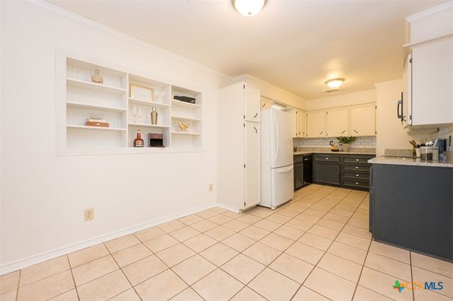 404 Roadrunner Lane, Killeen, TX 76542