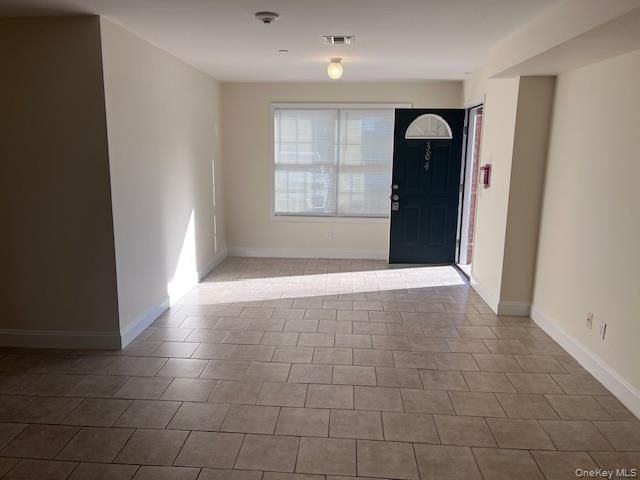 384 West Montauk Highway, Lindenhurst, NY 11757