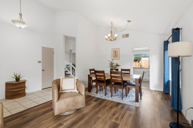 1448 Klamath River Dr, Rancho Cordova, CA 95670