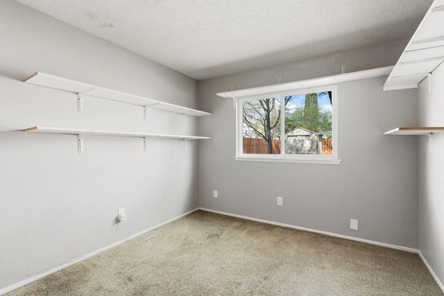 1448 Klamath River Dr, Rancho Cordova, CA 95670