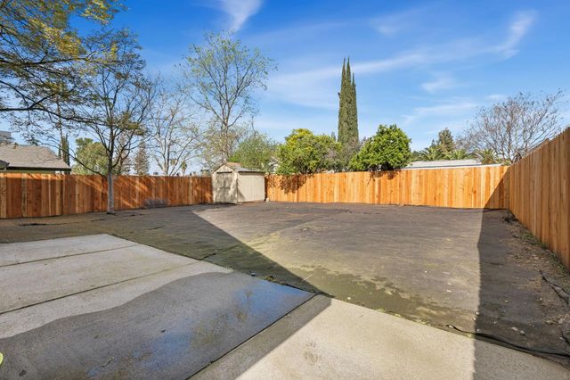 1448 Klamath River Dr, Rancho Cordova, CA 95670