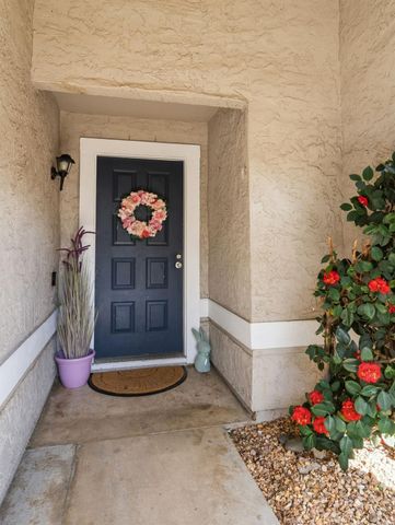 1448 Klamath River Dr, Rancho Cordova, CA 95670