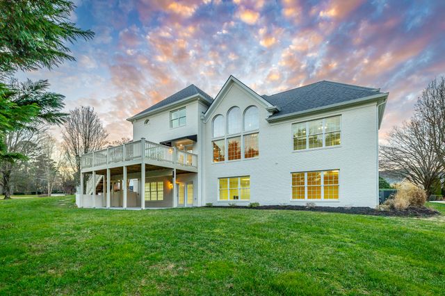 9329 Windrose Circle, Chattanooga, TN 37421