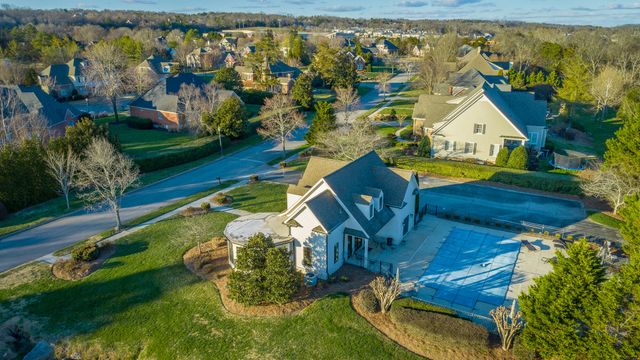 9329 Windrose Circle, Chattanooga, TN 37421