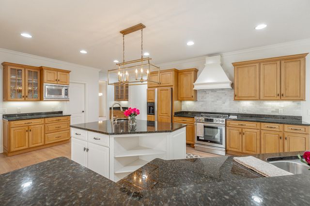 9329 Windrose Circle, Chattanooga, TN 37421