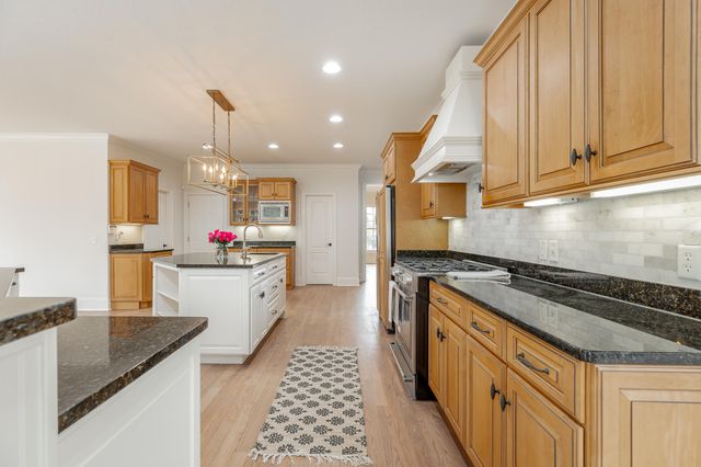 9329 Windrose Circle, Chattanooga, TN 37421