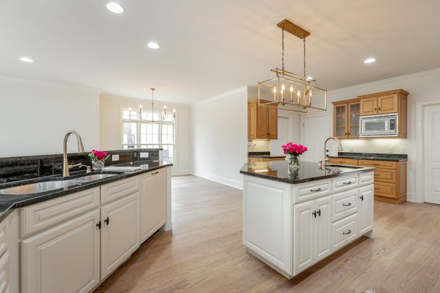 9329 Windrose Circle, Chattanooga, TN 37421