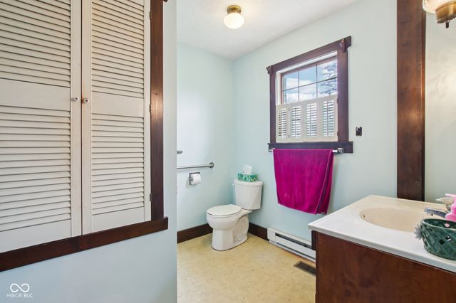 345 E Main Street, Jamestown, IN 46147