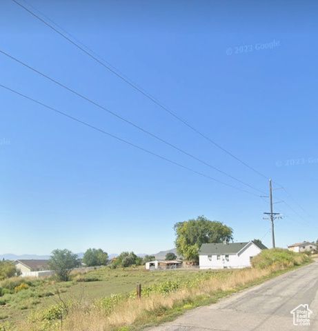 2421 W 1000 N, Tremonton, UT 84337