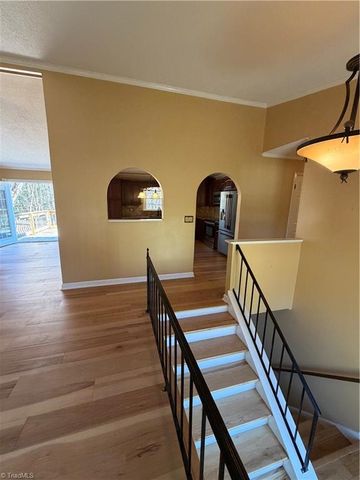 213 Hillcrest Drive, King, NC 27021