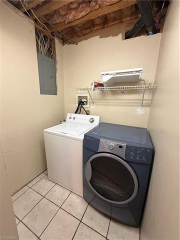 213 Hillcrest Drive, King, NC 27021