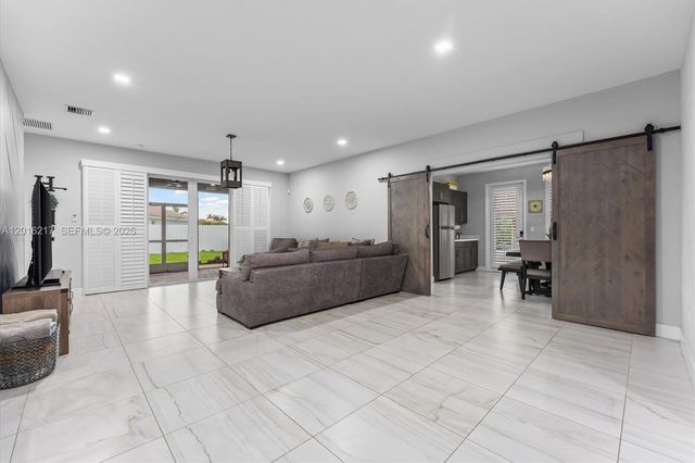 30630 SW 190th Ave, Homestead, FL 33030