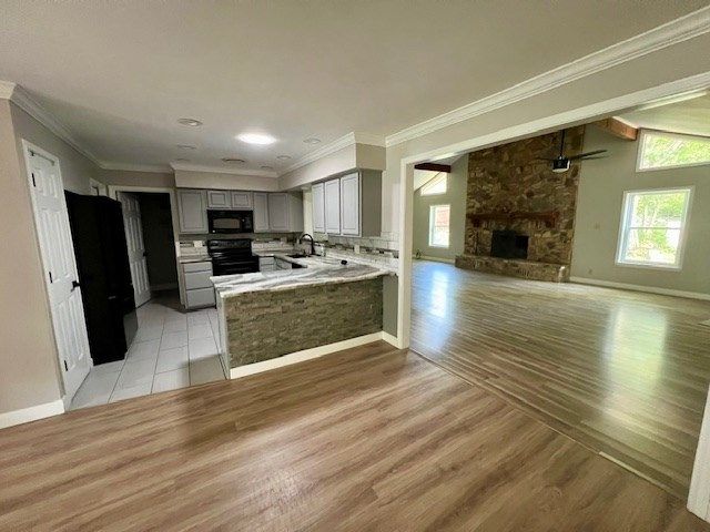1213 Donna Kay Dr, Kerrville, TX 78028