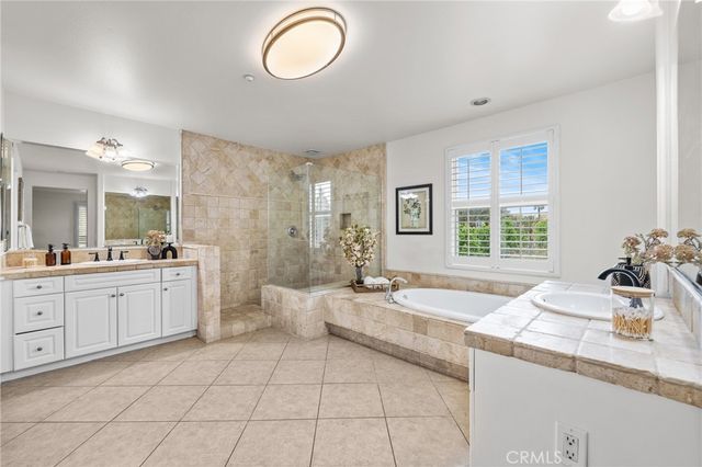 13031 Villosa Place 437, Playa Vista, CA 90094