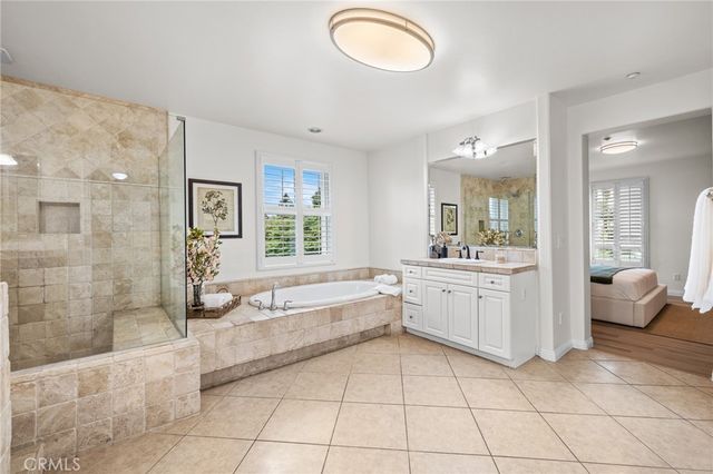 13031 Villosa Place 437, Playa Vista, CA 90094