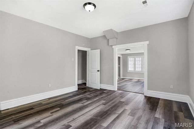 7513 W Main Street, Belleville, IL 62223