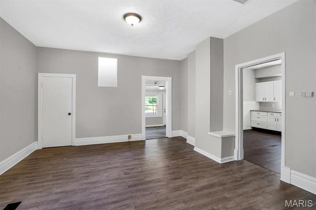 7513 W Main Street, Belleville, IL 62223