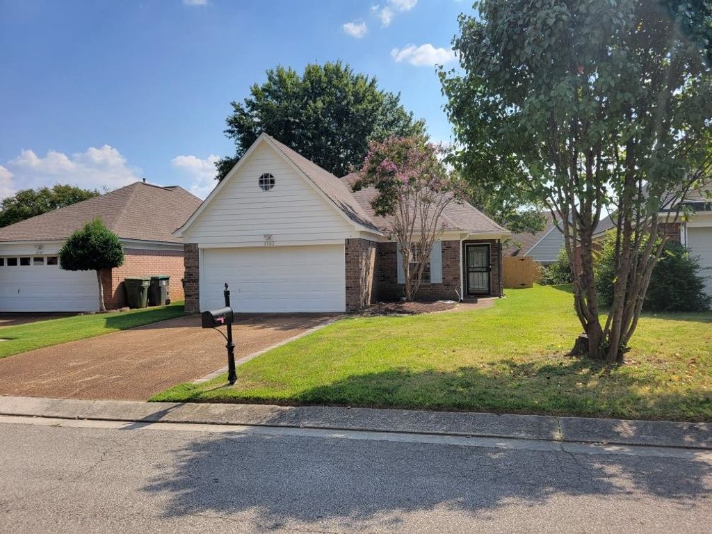 8143 TIMBER KNOLL LN, Memphis, TN 38018