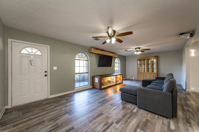 159 Jones Loop, El Paso, AR 72045