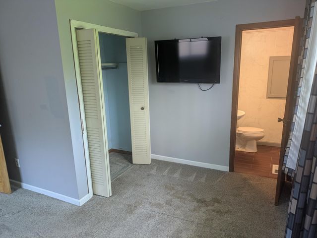 414 Salt Creek Parkway, Valparaiso, IN 46385
