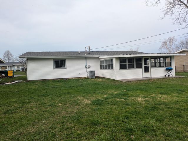 414 Salt Creek Parkway, Valparaiso, IN 46385
