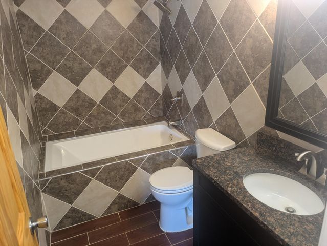 414 Salt Creek Parkway, Valparaiso, IN 46385