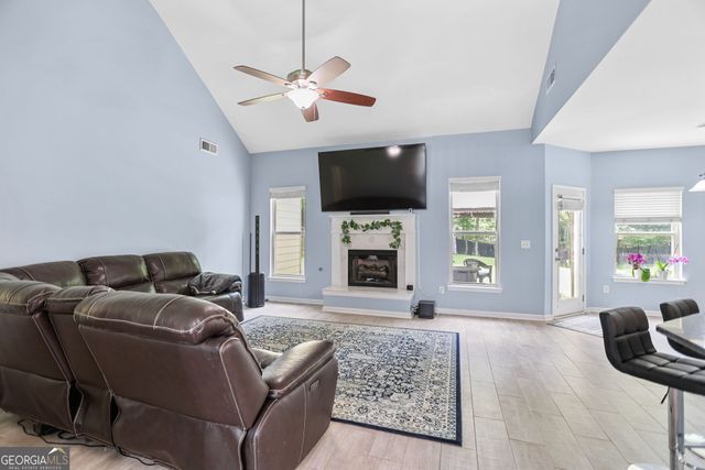 84 Blossom Lane, Newnan, GA 30263