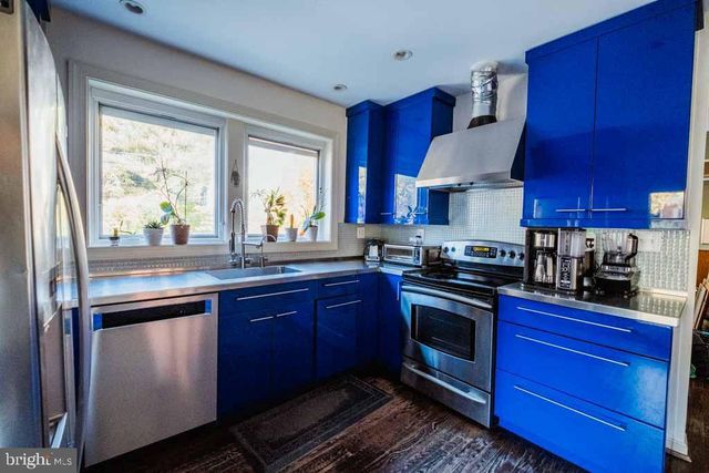 5232 MACOMB ST NW, Washington, DC 20016