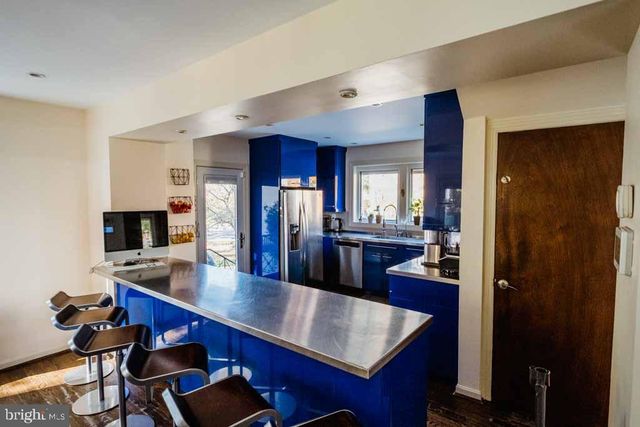 5232 MACOMB ST NW, Washington, DC 20016