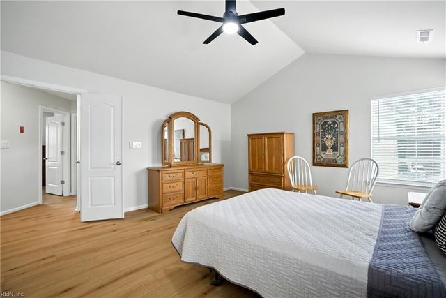 902 Summerfield CRES, Chesapeake, VA 23320