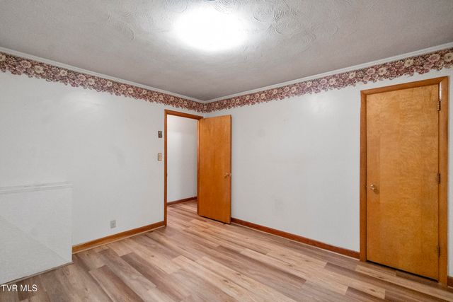 135 Walton Circle, Mosheim, TN 37818