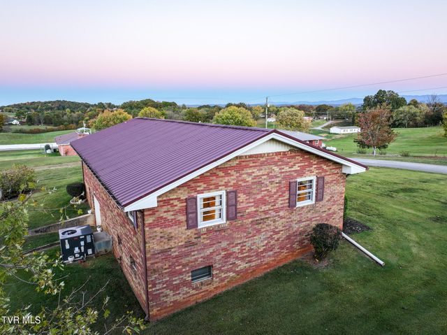 135 Walton Circle, Mosheim, TN 37818