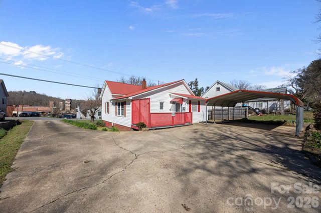 264 Church Street, Marion, NC 28752