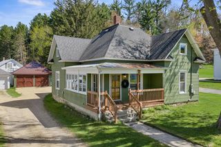 203 E Colvin Road, Wonewoc, WI 53968