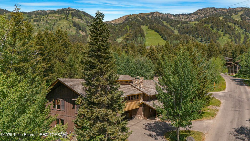 3470 W MCCOLLISTER Drive, Teton Village, WY 83025 photo 2