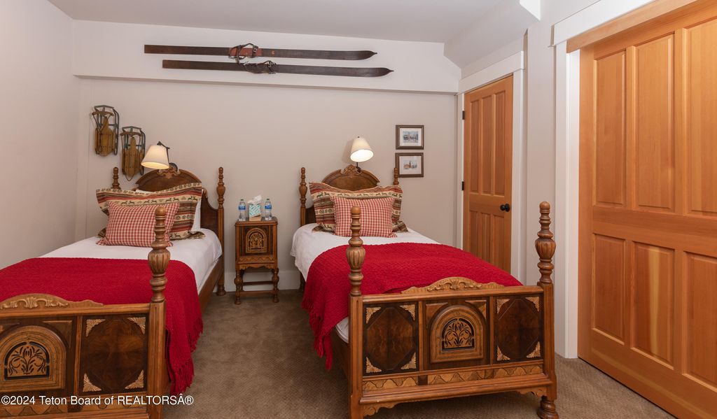 3470 W MCCOLLISTER Drive, Teton Village, WY 83025 photo 34