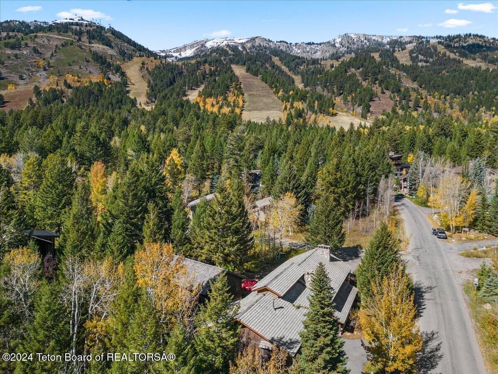 3470 W MCCOLLISTER Drive, Teton Village, WY 83025 photo 51