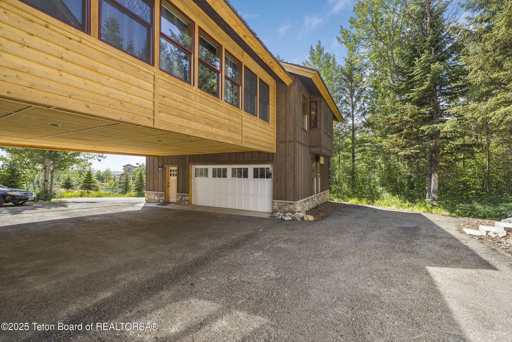 3470 W MCCOLLISTER Drive, Teton Village, WY 83025 photo 73