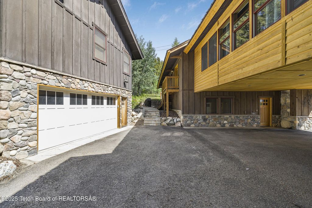 3470 W MCCOLLISTER Drive, Teton Village, WY 83025 photo 76