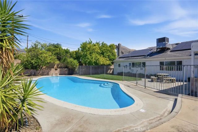 6140 Blythe Avenue, Highland, CA 92346