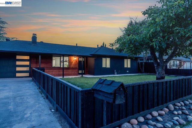 1850 Gilardy Dr, Concord, CA 94518