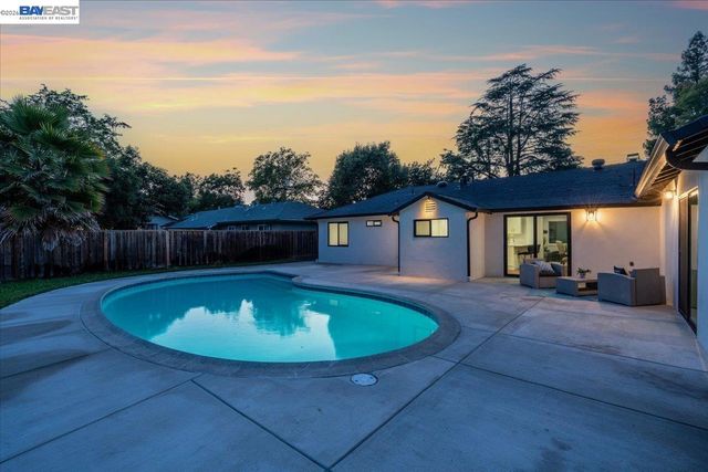 1850 Gilardy Dr, Concord, CA 94518