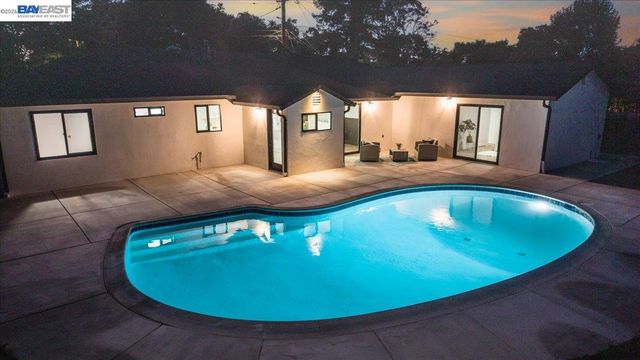 1850 Gilardy Dr, Concord, CA 94518