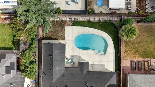 1850 Gilardy Dr, Concord, CA 94518