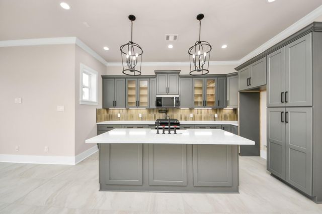 6320 Milwee Street A, Houston, TX 77092